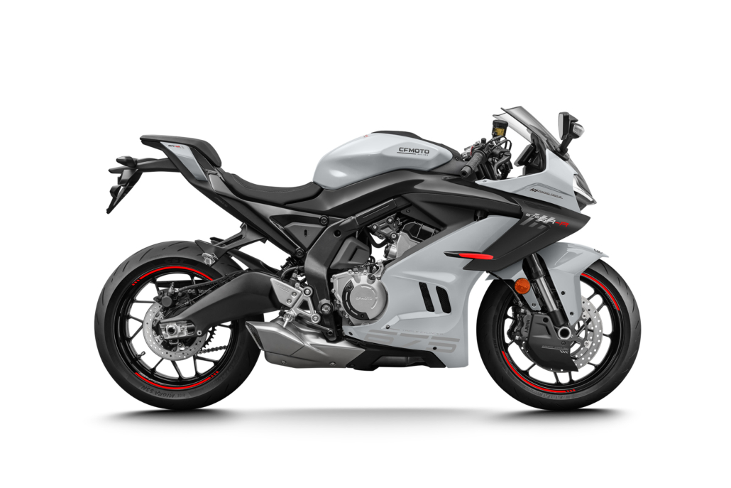 CFMOTO 675SR-R